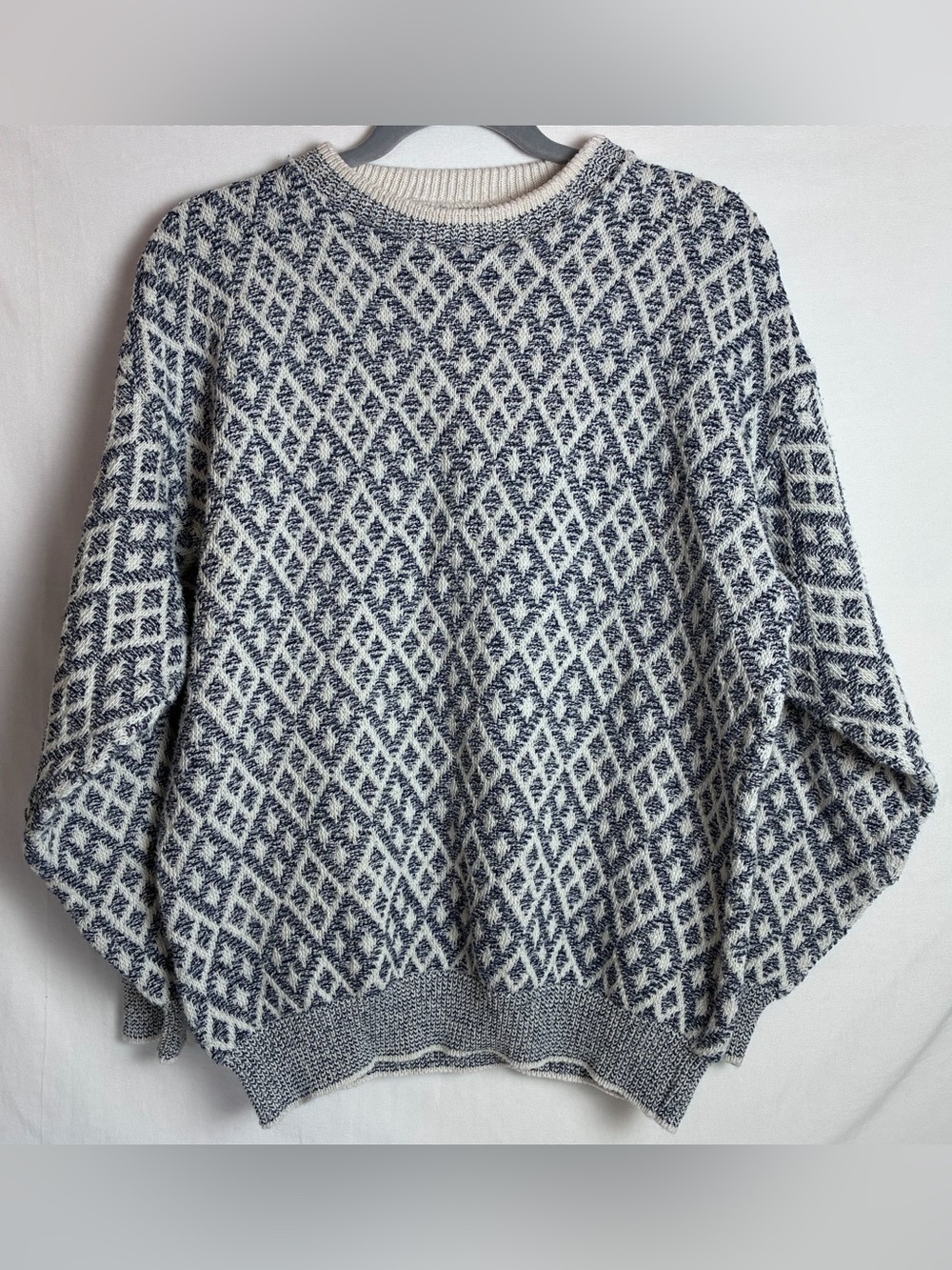 Vintage Bill Blass Style Chunky Diamond Knit Sweater Mens M Navy Cream 80s 90s